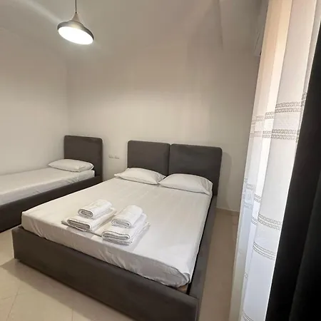 Margi Rooftop 公寓 Vlorë