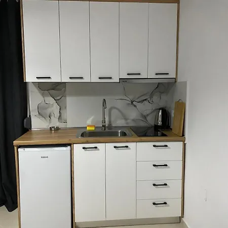 Margi Rooftop * Vlorë